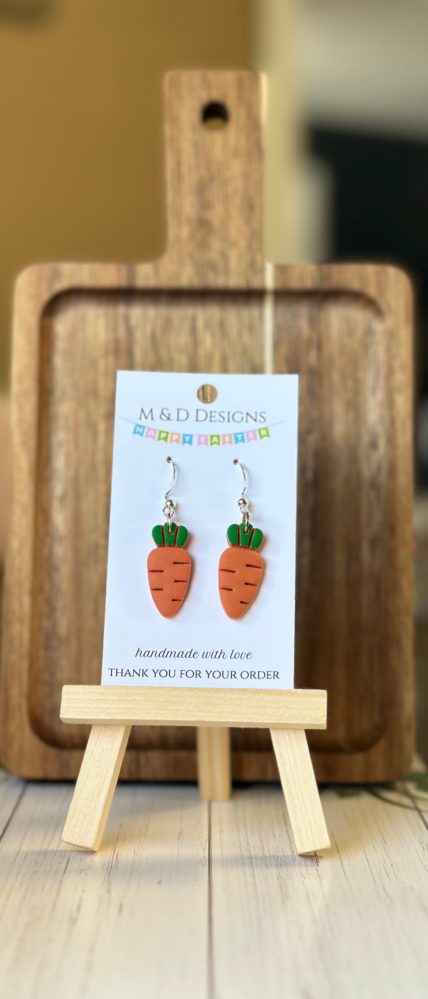 Carrot Dangle