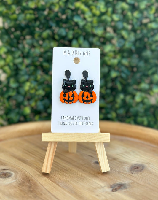 Black Cat Pumpkin 2