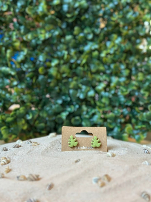 Monstera Stud